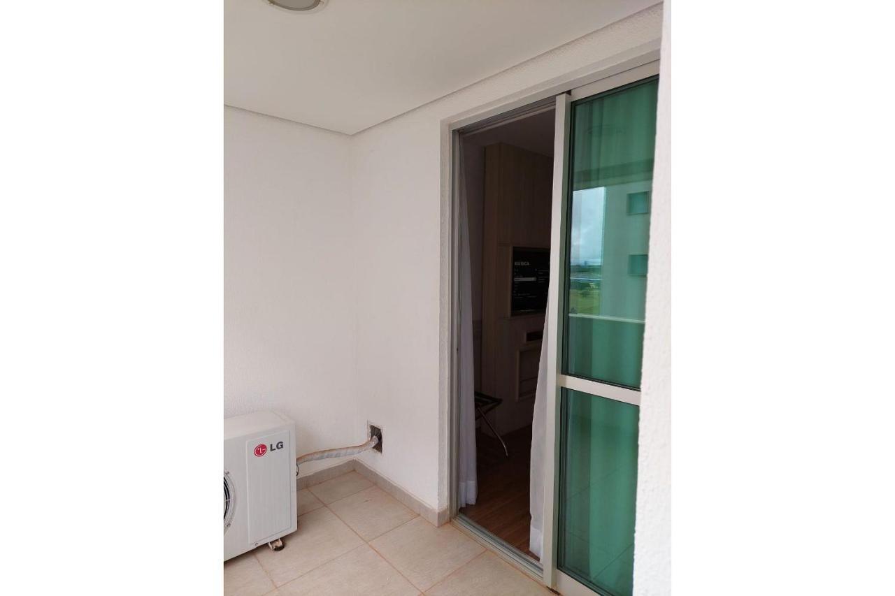 Mercure Flat Particular